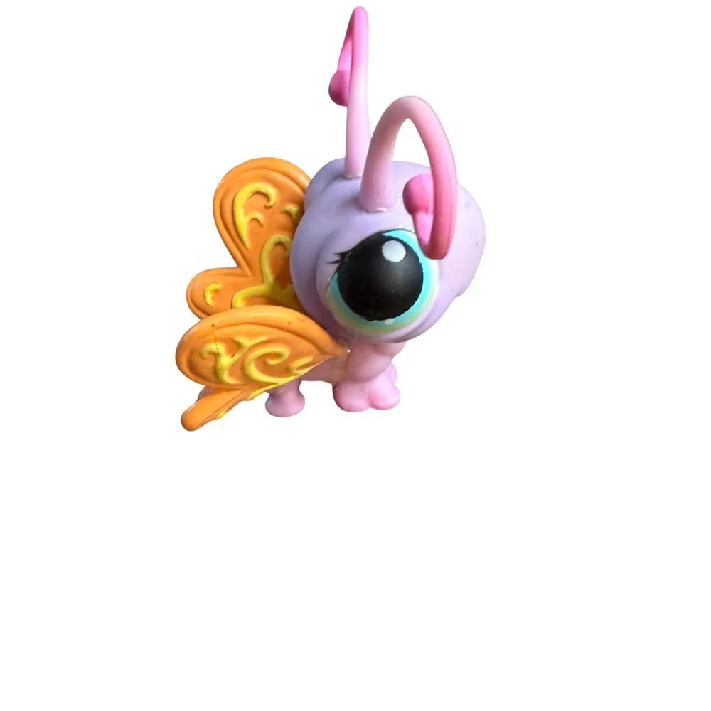 Hasbro Littlest Pet Shop #2437 Purple Butterfly Orange Wings‎ Teal Eyes LPS Toy